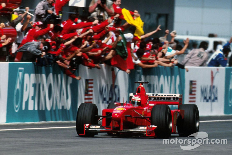 Eddie Irvine, Ferrari F399 takes the win