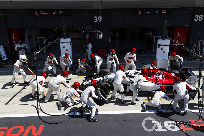 Шарль Леклер, Sauber C37