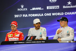 Sebastian Vettel, Ferrari, Lewis Hamilton, Mercedes AMG F1, Valtteri Bottas, Mercedes AMG F1