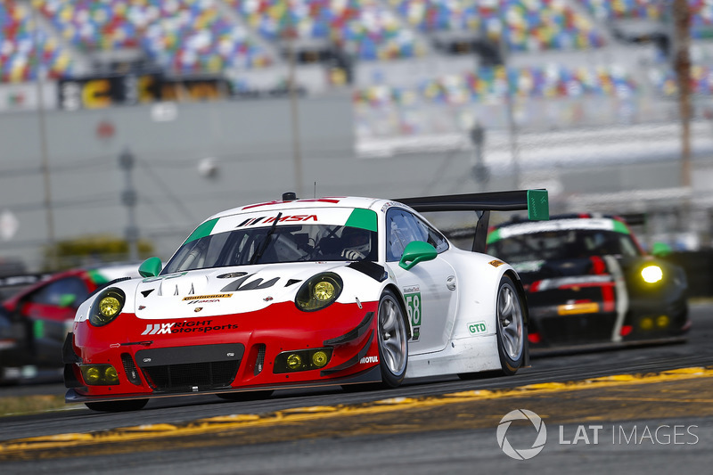 37.- #58 Wright Motorsports Porsche 911 GT3 R, GTD: Patrick Long, Christina Nielsen, Robert Renauer, Mathieu Jaminet