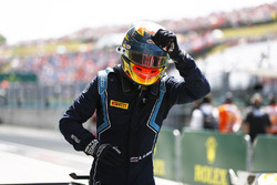 Le vainqueur Alexander Albon, DAMS