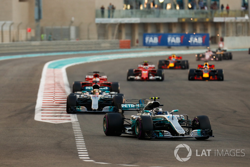 Valtteri Bottas, Mercedes AMG F1 W08, Lewis Hamilton, Mercedes AMG F1 W08, Sebastian Vettel, Ferrari SF70H, Kimi Raikkonen, Ferrari SF70H, Daniel Ricciardo, Red Bull Racing RB13