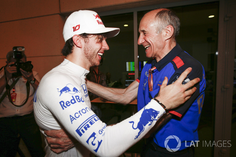 Pierre Gasly, Toro Rosso y Franz Tost, Toro Rosso, celebran