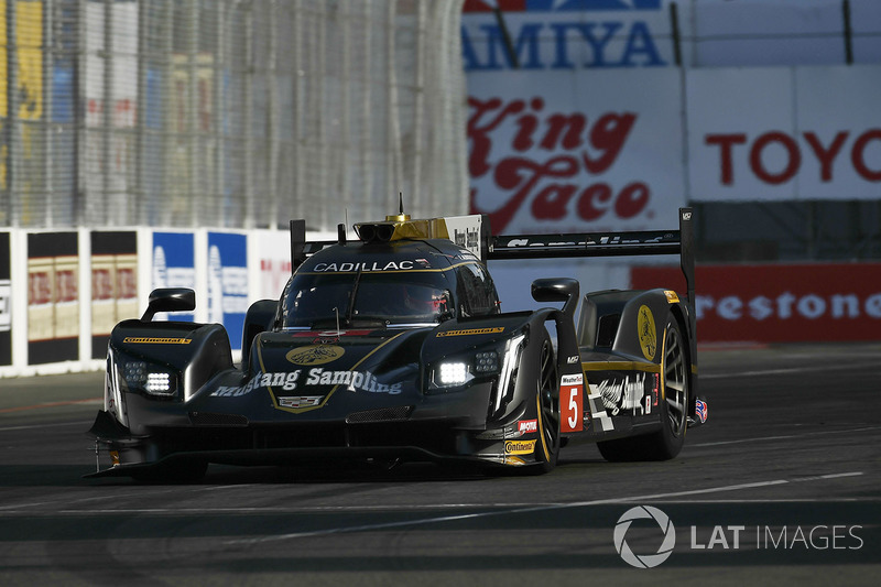 #5 Action Express Racing Cadillac DPi, P: Joao Barbosa, Filipe Albuquerque