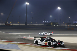 #1 Porsche Team Porsche 919 Hybrid: Timo Bernhard, Mark Webber, Brendon Hartley, #2 Porsche Team Porsche 919 Hybrid: Romain Dumas, Neel Jani, Marc Lieb