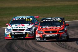 Will Davison, Tekno Autosports Holden, Craig Lowndes, Triple Eight Race Engineering Holden