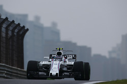 Ленс Стролл, Williams FW40