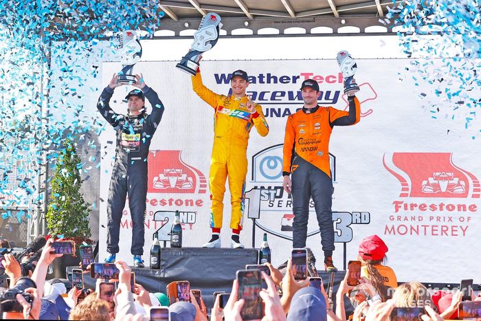 Alex Palou, Chip Ganassi Racing Honda, Colton Herta, Andretti Global c/ Curb-Agajanian Honda, Alexander Rossi, Arrow McLaren Chevrolet, podio.