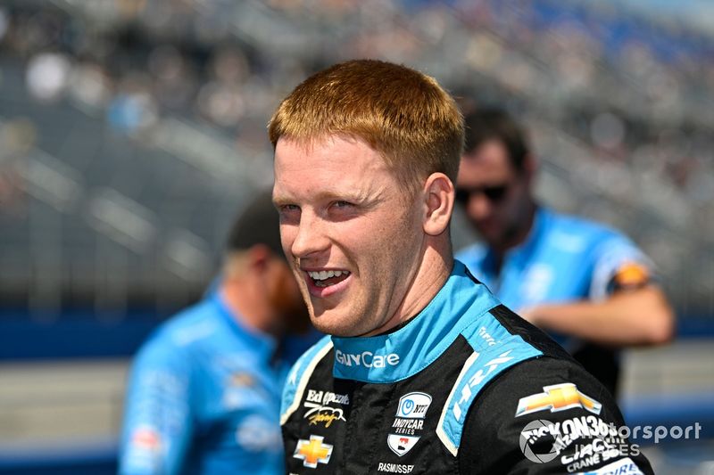 O’Ward fends off Power to win Race #1 in Milwaukee