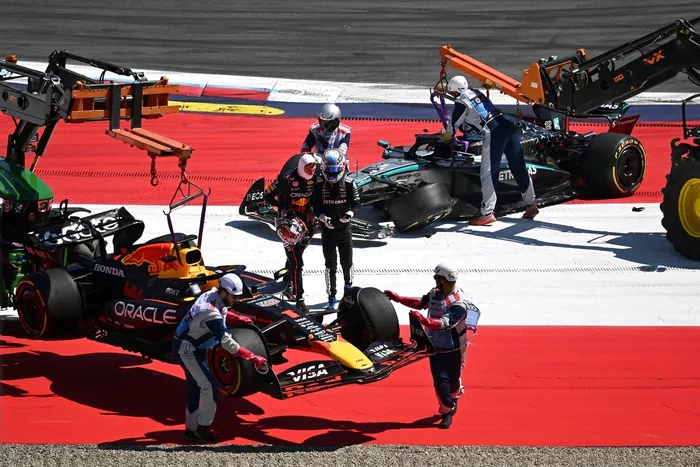Max Verstappen, Red Bull Racing, Andrea Kimi Antonelli, Mercedes