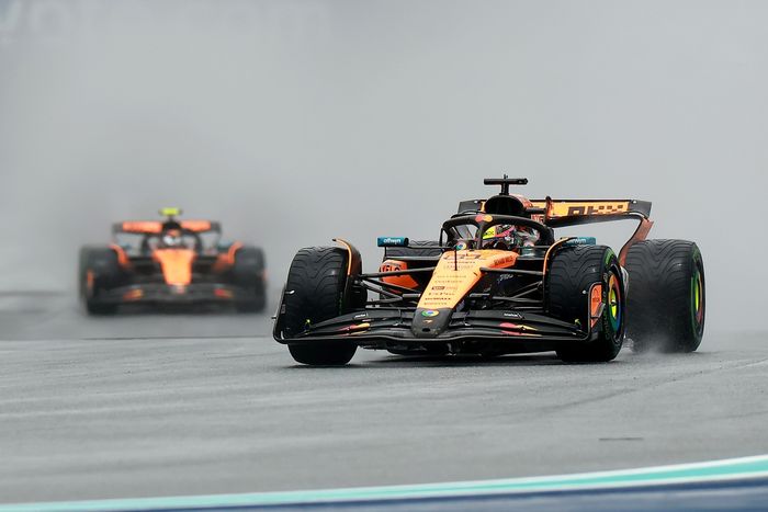 Lando Norris, McLaren, Oscar Piastri