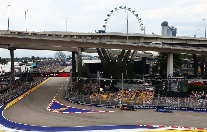 Max Verstappen, Red Bull Racing, Carlos Sainz, Williams
