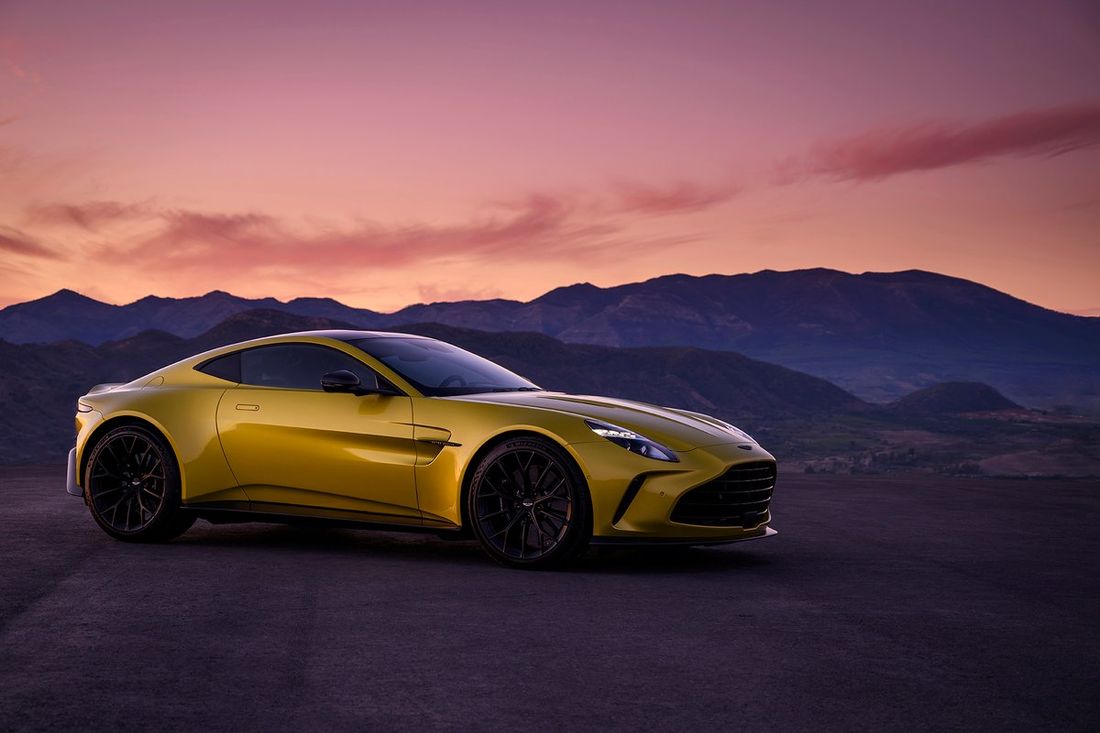 Aston Martin Vantage 2025