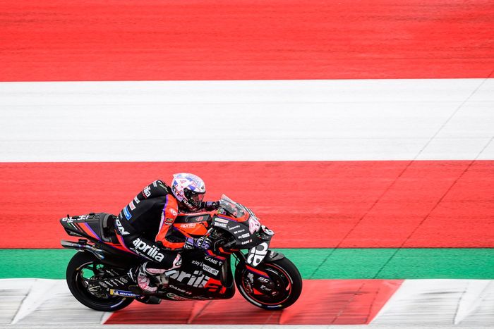 Aleix Espargaro, Aprilia Racing