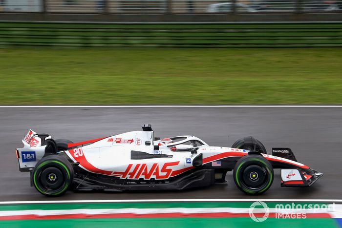Kevin Magnussen, Haas VF-22