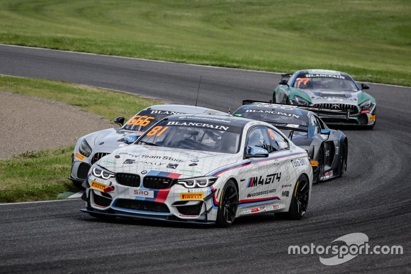 #81 BMW Team Studie BMW M4 GT4