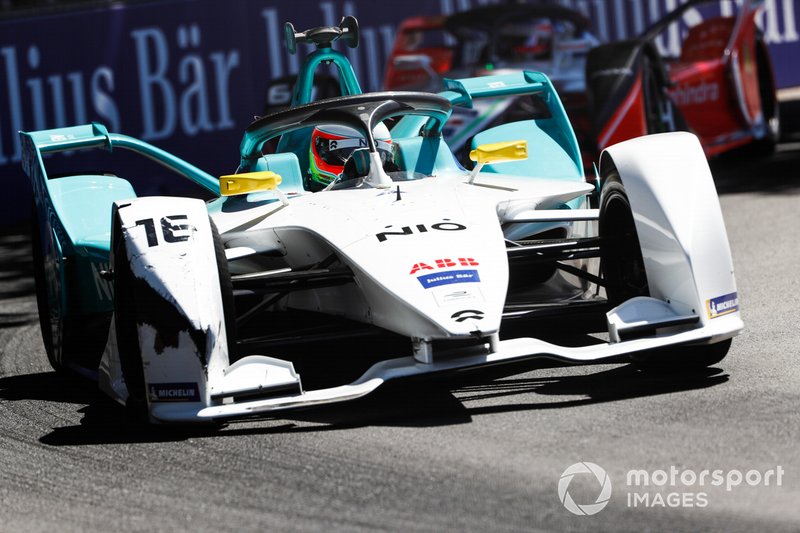 Oliver Turvey, NIO Formula E Team, NIO Sport 004, with a damaged front wing