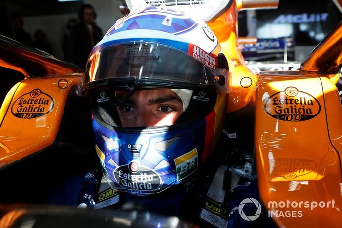Carlos Sainz Jr., McLaren MCL34