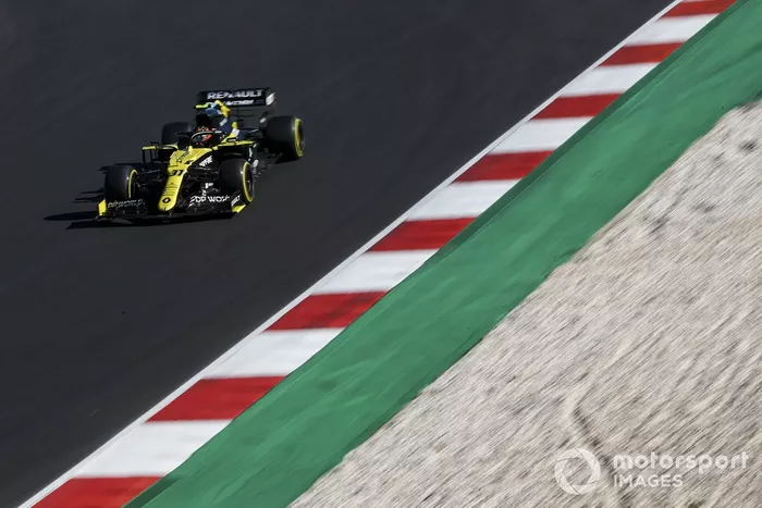 Esteban Ocon, Renault F1 Team R.S.20