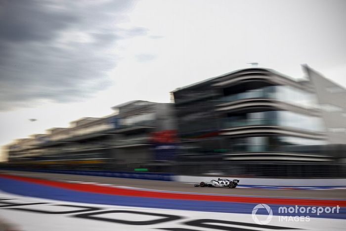 Daniil Kvyat, AlphaTauri AT01