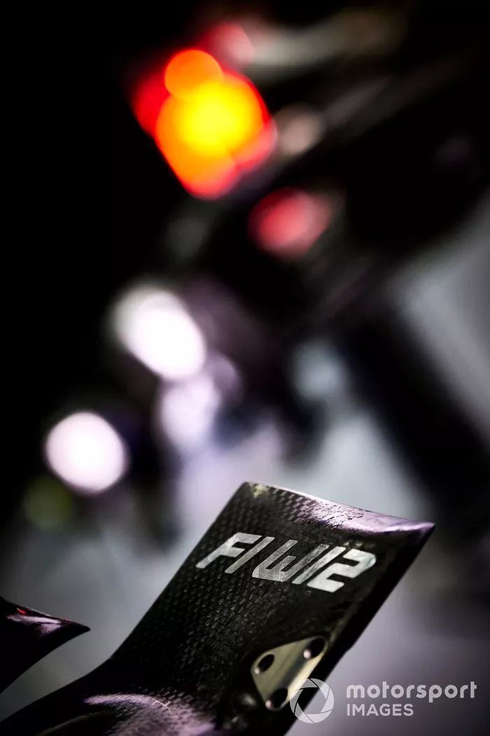 F1 W12 detalle