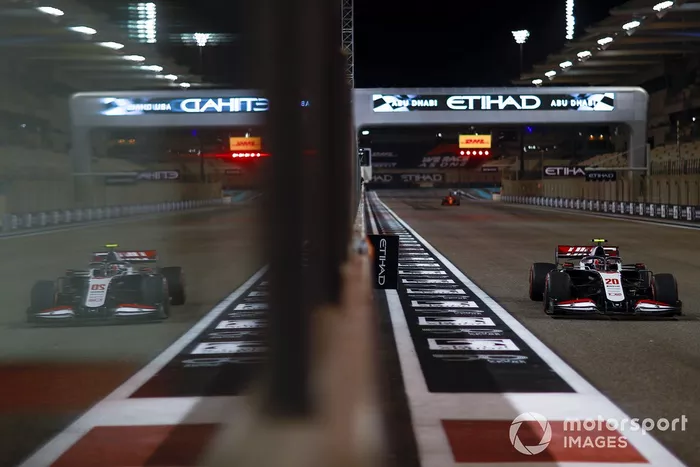 Kevin Magnussen, Haas VF-20