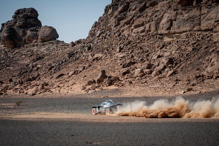 #202 Team Audi Sport Audi: Carlos Sainz, Lucas Cruz