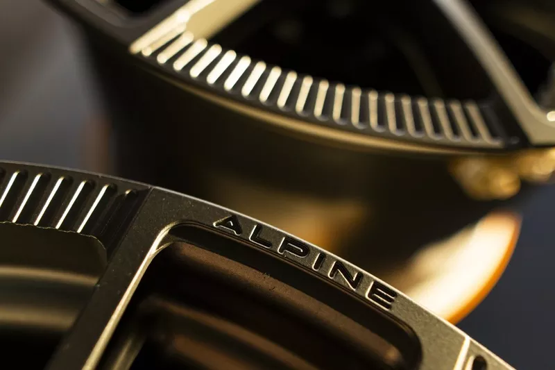 Alpine A424