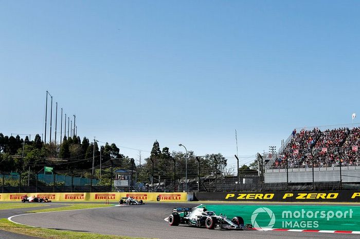 Valtteri Bottas, Mercedes AMG W10 y Lewis Hamilton, Mercedes AMG F1 W10 