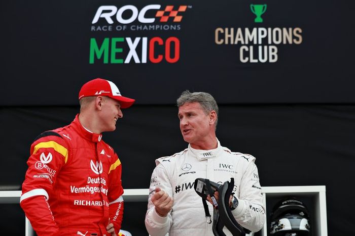 Mick Schumacher y David Coulthard 
