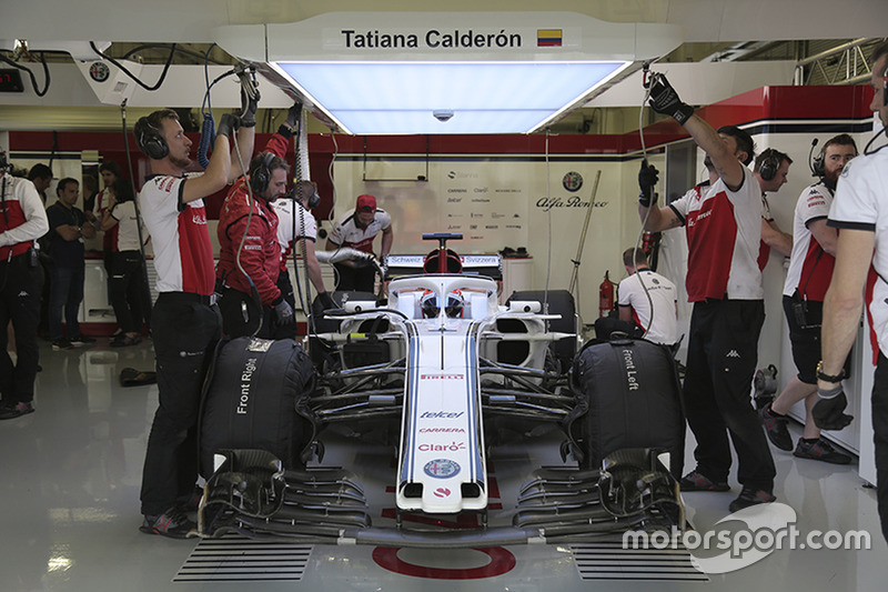 Tatiana Calderon, Sauber C37 Test sürücüsü
