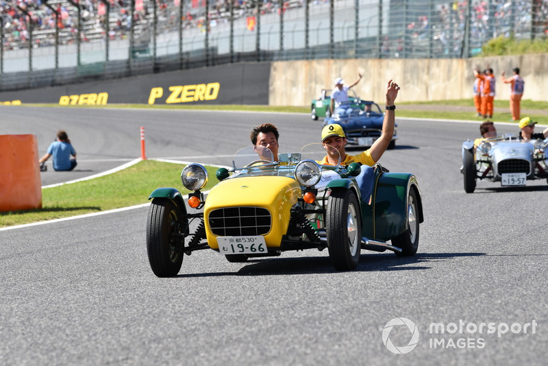 Carlos Sainz Jr., Renault Sport F1 Team en el desfile de pilotos