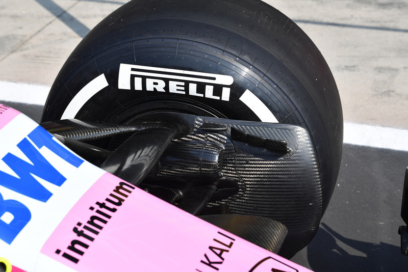 Racing Point Force India VJM11 front brake duct detail