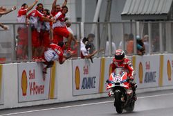 Ganador de la carrera Andrea Dovizioso, Ducati Team