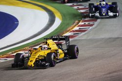 Kevin Magnussen, Renault Sport F1 Team RS16