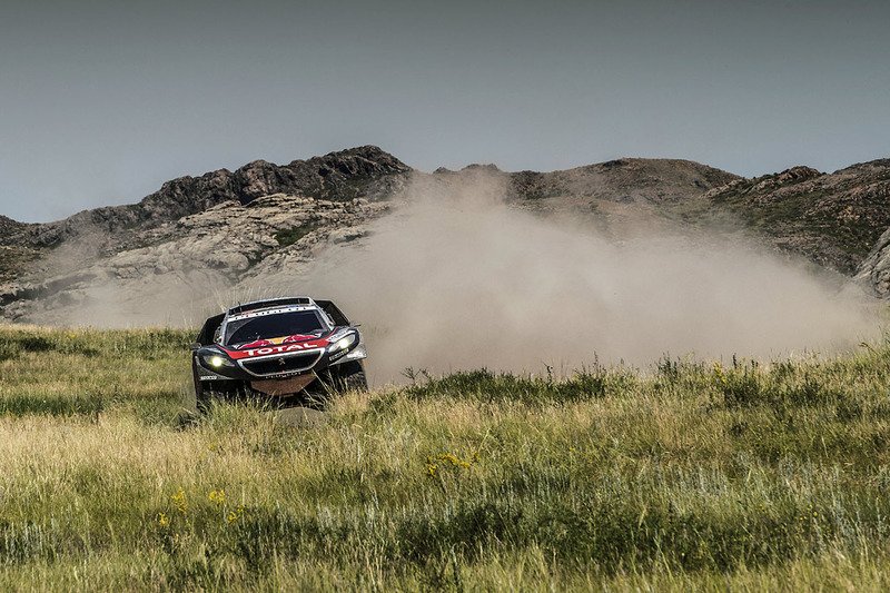 #100 Peugeot: Stéphane Peterhansel, Jean-Paul Cottret