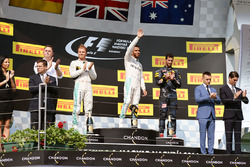 Podium: Sieger Lewis Hamilton, Mercedes AMG F1; 2. Nico Rosberg, Mercedes AMG F1; 3. Daniel Ricciard