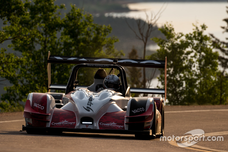 Pikes Peak: Romain Dumas auf dem Weg zum Sieg