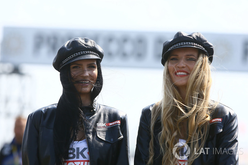 Grid girl