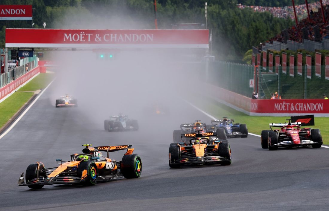 Charles Leclerc, Ferrari, Lando Norris, McLaren, Oscar Piastri