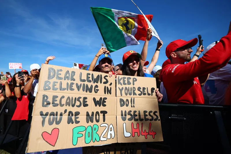 Les fans de Lewis Hamilton, Ferrari