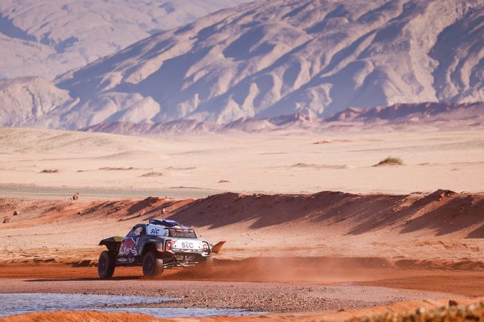 #302 X-Raid Mini JCW Team: Stéphane Peterhansel, Edouard Boulanger