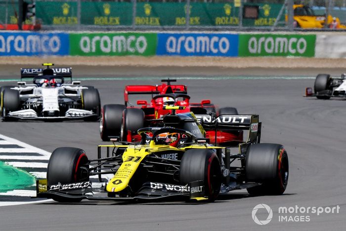 Esteban Ocon, Renault F1 Team R.S.20, Sebastian Vettel, Ferrari SF1000, Pierre Gasly, AlphaTauri AT01