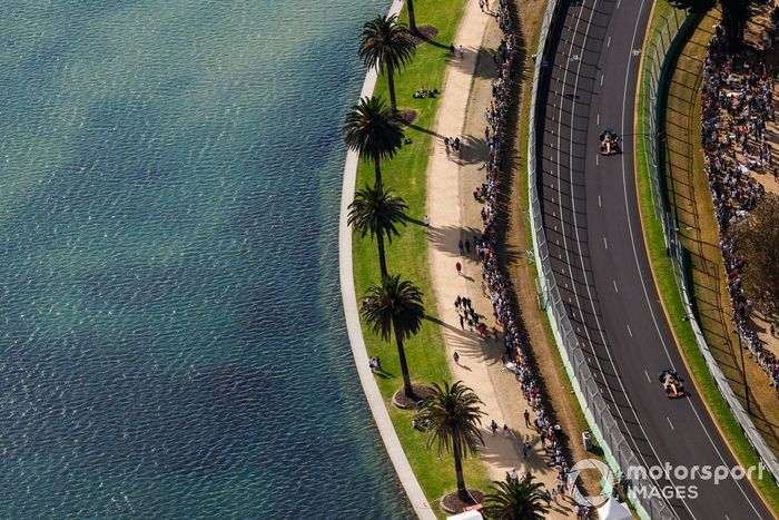 Lando Norris, McLaren MCL36, Daniel Ricciardo, McLaren MCL36