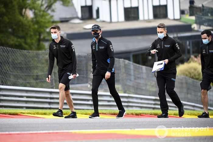 Nicholas Latifi, Williams Racing, recorre la pista de Spa