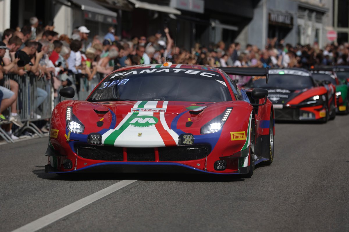 #52 AF Corse Ferrari 488 GT3: Stefano Costantini, Louis Machiels, Andrea Bertolini, Alessio Rovera