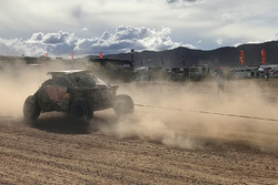Damaged #304 Peugeot Sport Peugeot 3008 DKR: Carlos Sainz, Lucas Cruz