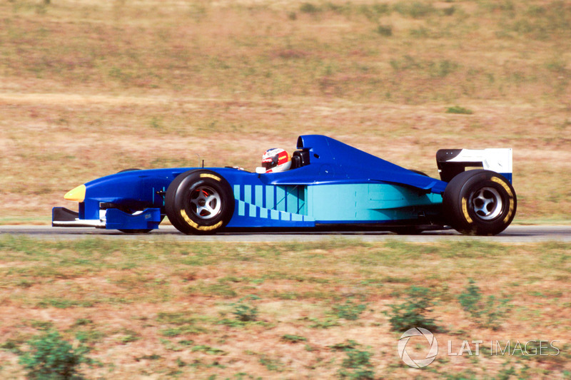 Michael Schumacher tests the Sauber Petronas C16 to assist the Swiss team with development information