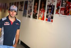Carlos Sainz Jr., Scuderia Toro Rosso STR12