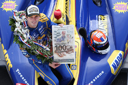 Race winner Alexander Rossi, Herta - Andretti Autosport Honda